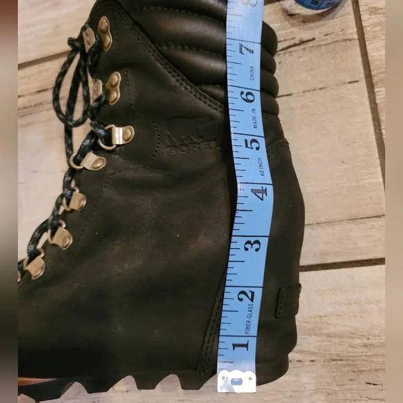 SOREL Women's 8 black Conquest hidden wedge ankle boots waterproof lace-up - Picture 8 of 14
